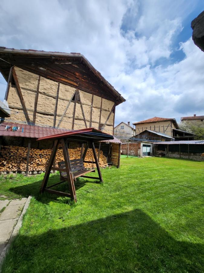Hotel Bulgarane House Govedartsi Exterior foto