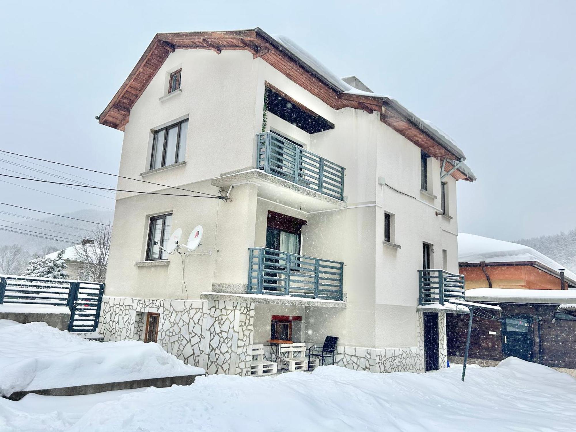 Hotel Bulgarane House Govedartsi Exterior foto